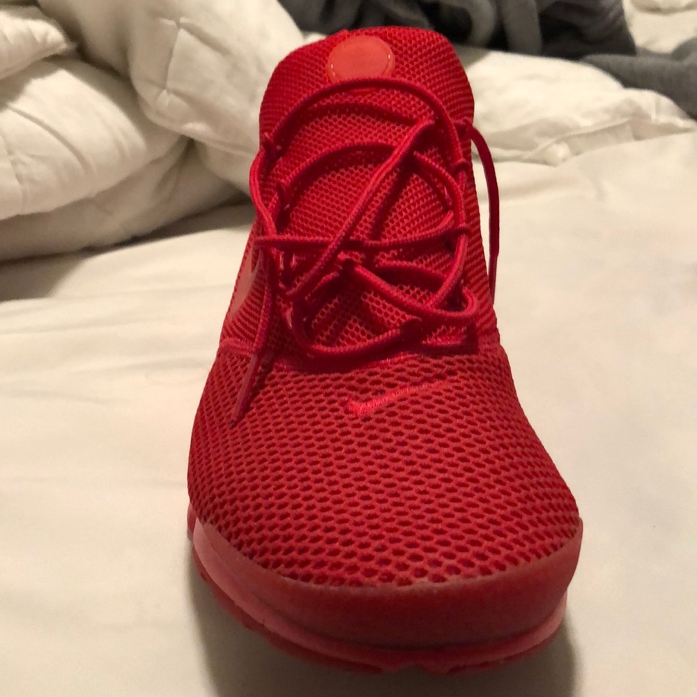 All Red Nike Presto